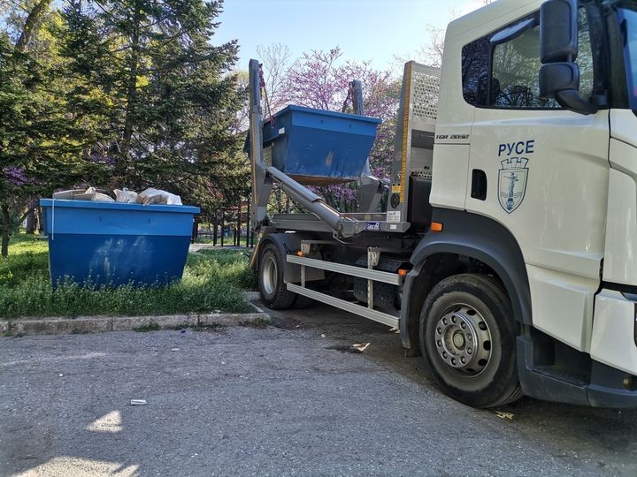 Кампанията за безплатно извозване на строителни отпадъци в Русе спира дейност в периода 29 април - 6 май