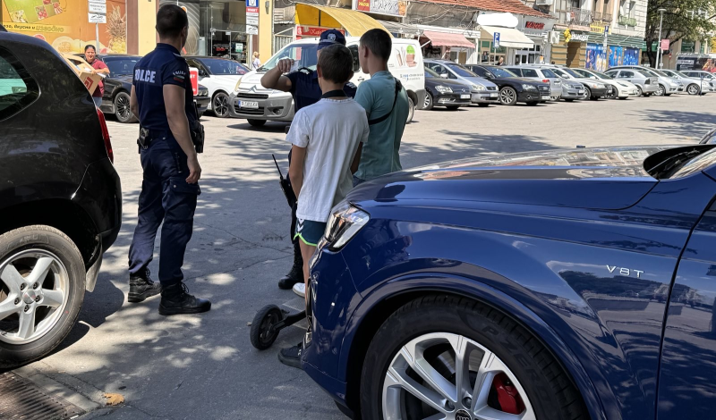 Засилени проверки на водачите на електрически тротинетки и велосипеди през следващите 30 дни