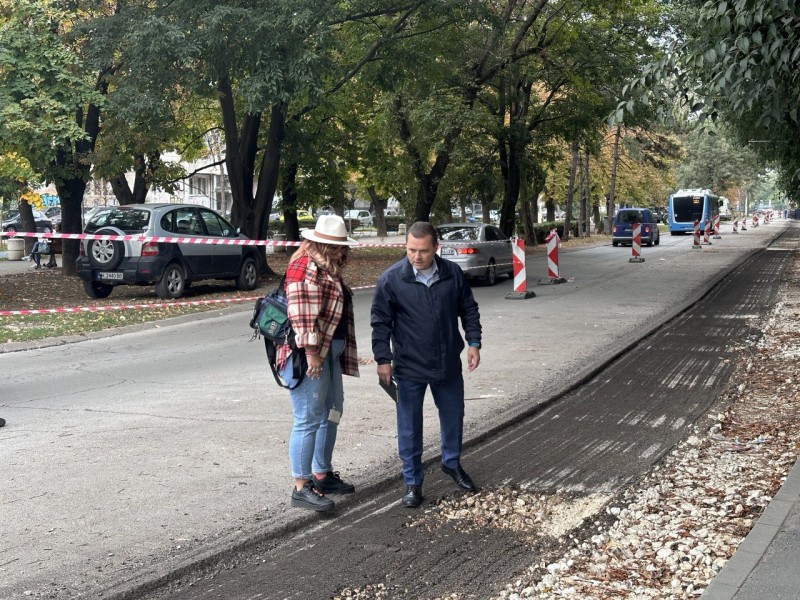 Пенчо Милков даде началото на основния ремонт на бул. „Цар Фердинанд“ и ул. „Войводова“